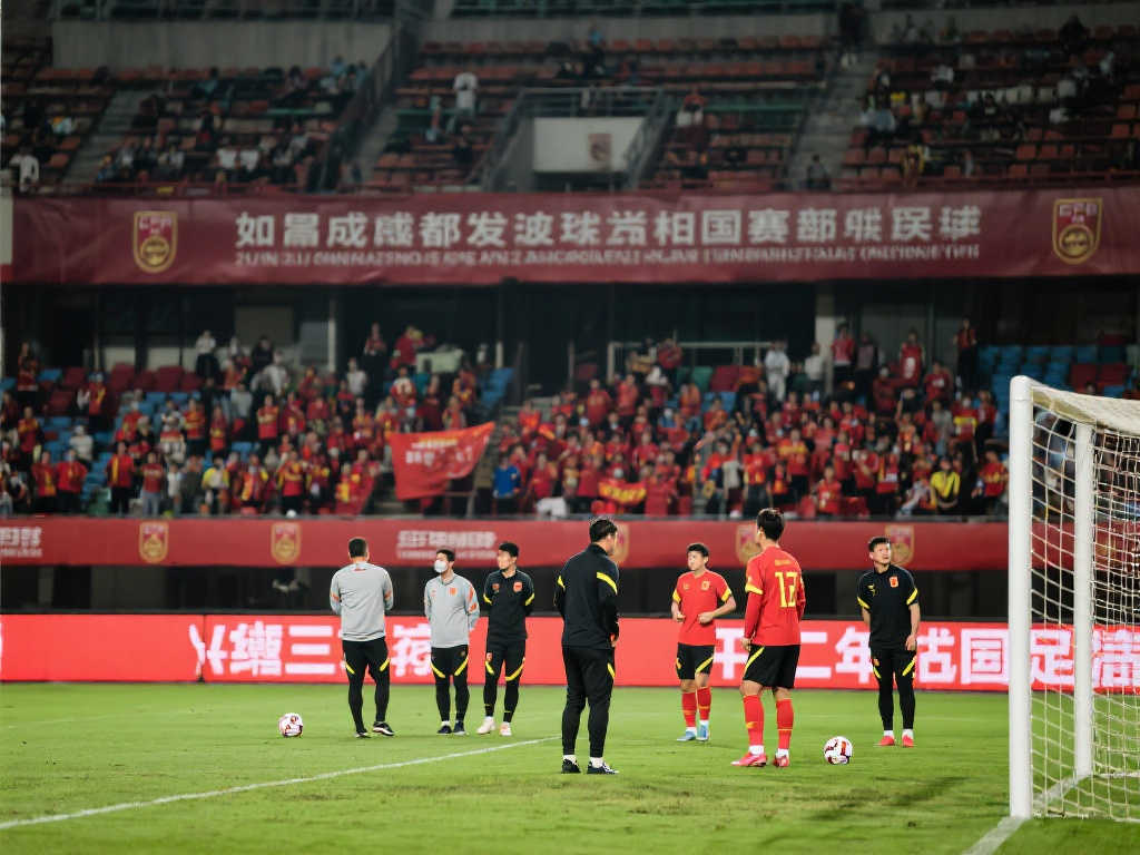 成都或无缘国足比赛，封闭集训及比赛成备选方案